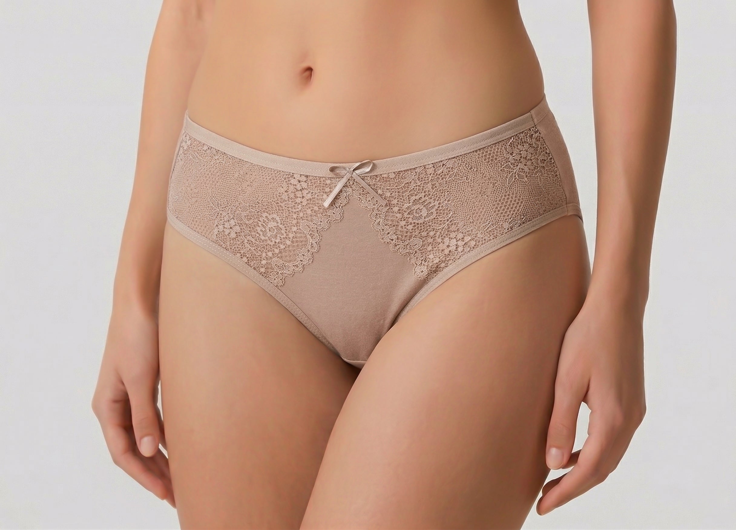 Bikini con Encaje Frontal