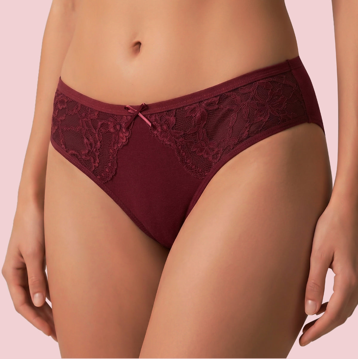 Bikini con Encaje Frontal